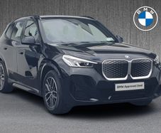 BMW iX1 2024