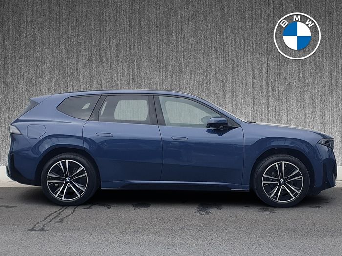 BMW iX3 2026