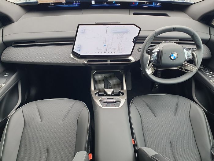 BMW iX3 2026