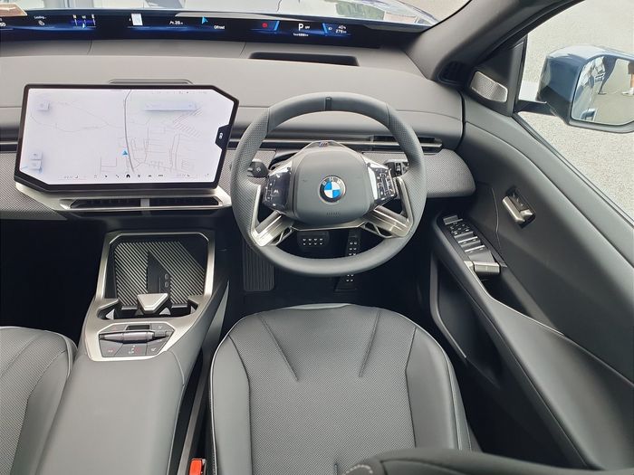 BMW iX3 2026