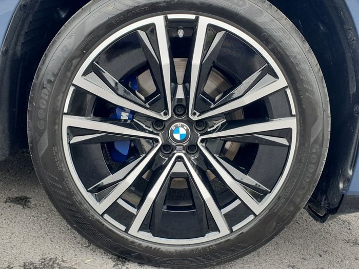 BMW iX3 2026