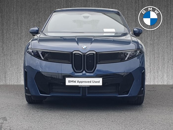 BMW iX3 2026