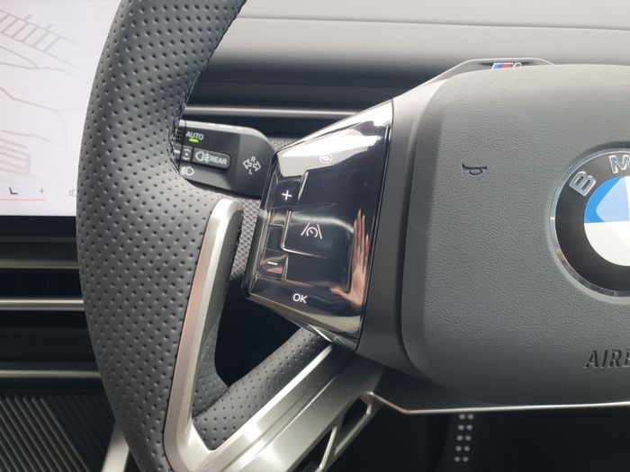 BMW iX3 2026