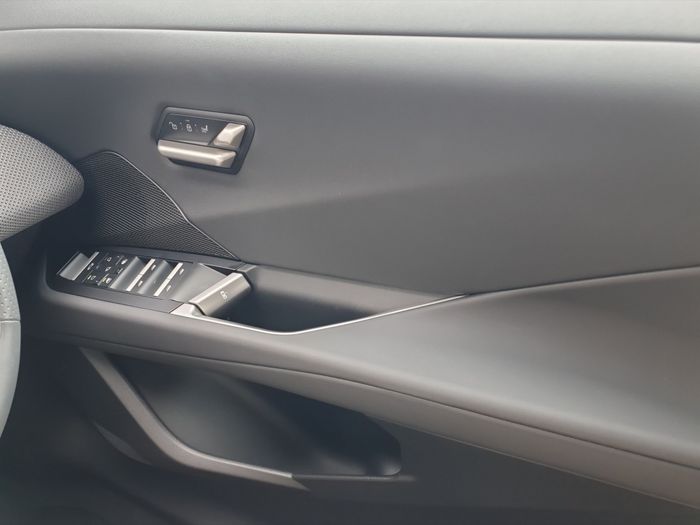 BMW iX3 2026