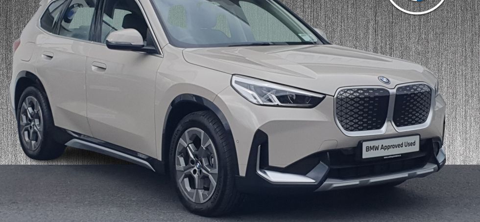 BMW iX1 2026