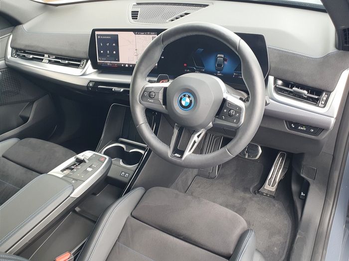 BMW iX2 2025
