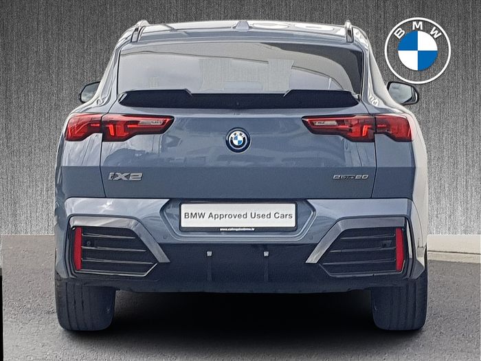 BMW iX2 2025