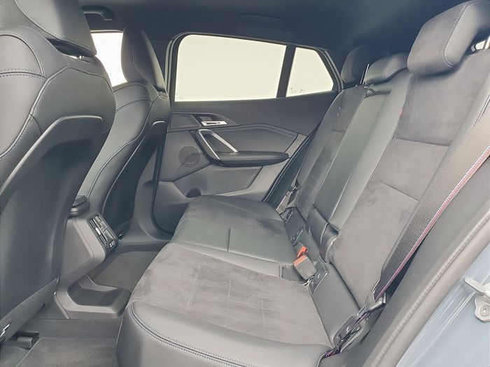 BMW iX2 2025