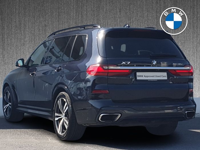 BMW X7 2020