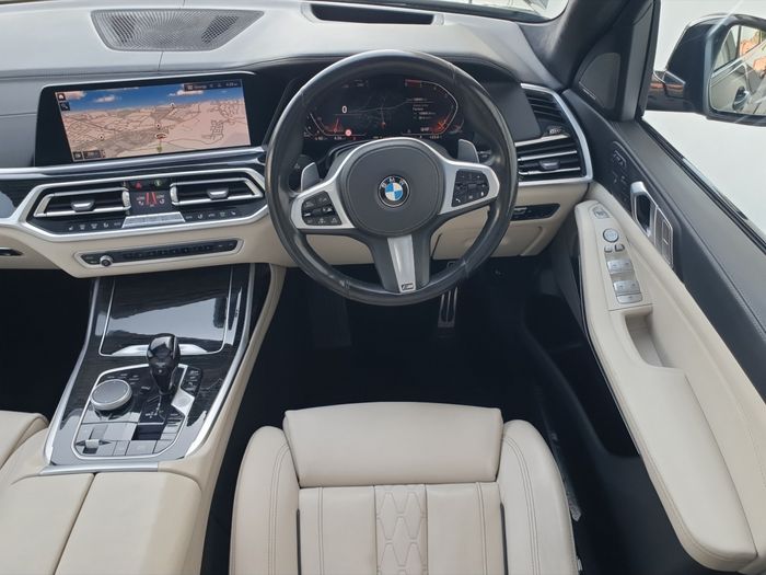 BMW X7 2020