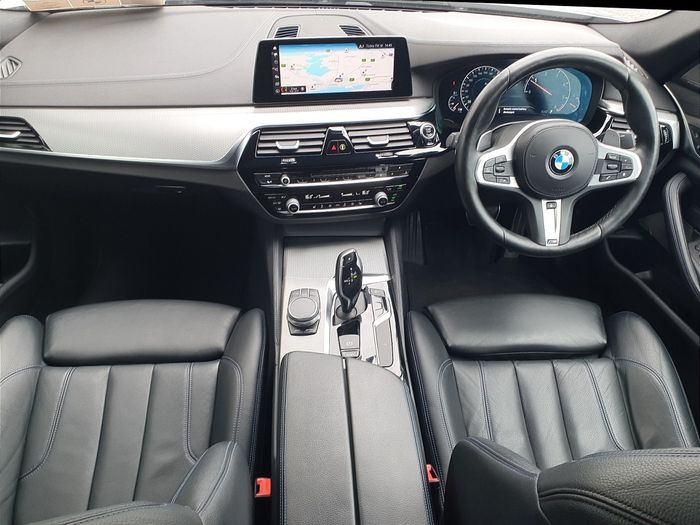 BMW 5 Series 2019