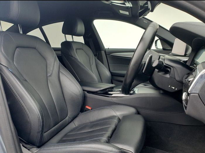 BMW 5 Series 2019