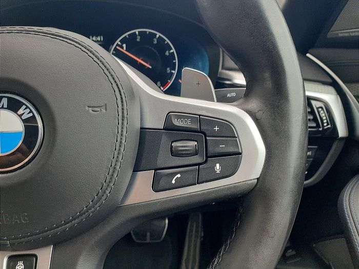 BMW 5 Series 2019