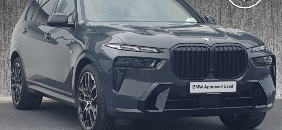 BMW X7 2025