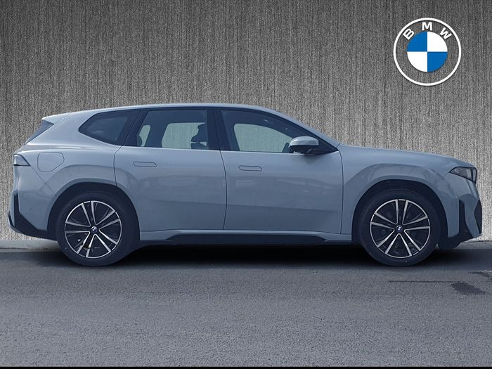BMW iX3 2026