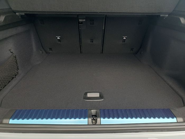 BMW iX3 2026