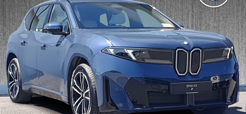 BMW iX3 2026