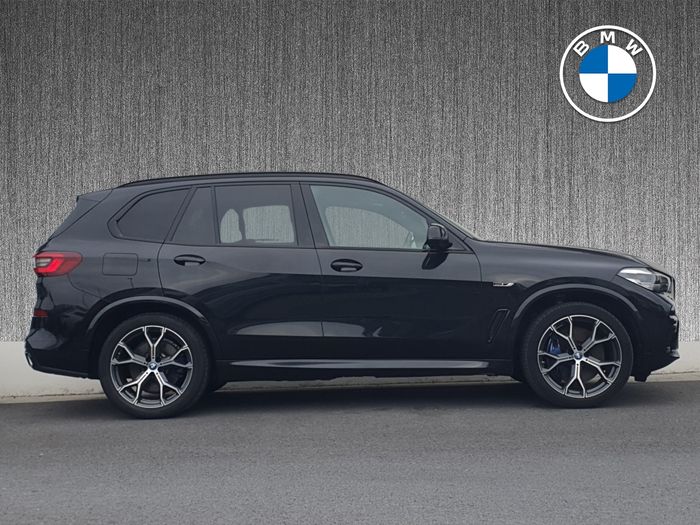 BMW X5 2023