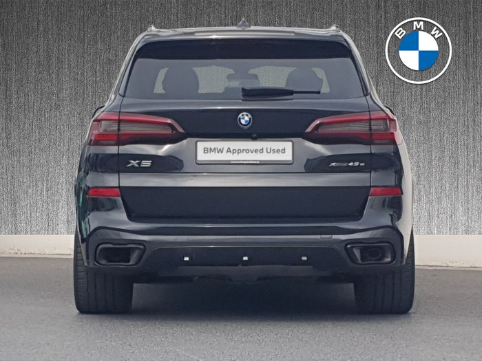 BMW X5 2023