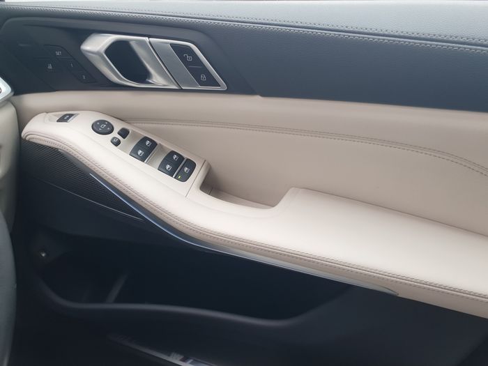 BMW X5 2023