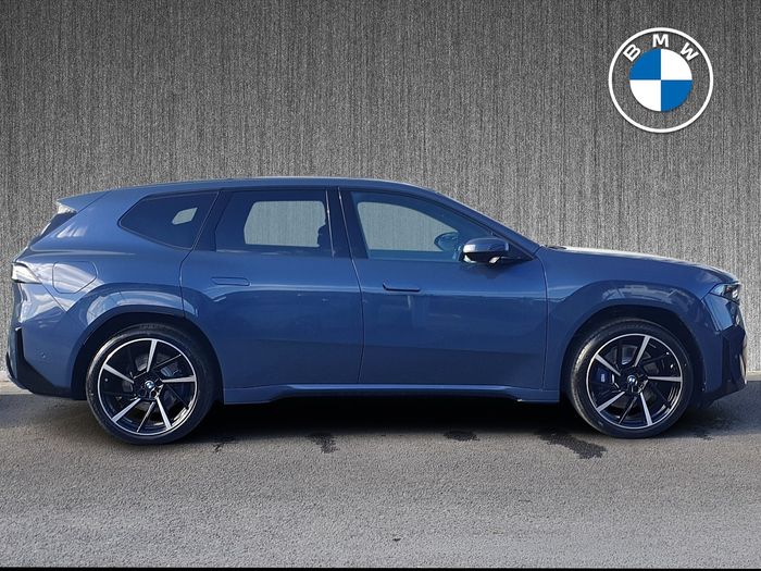 BMW iX3 2026