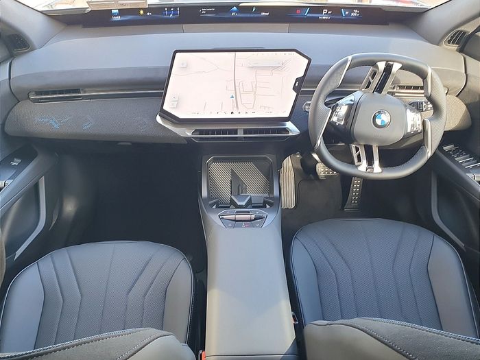 BMW iX3 2026