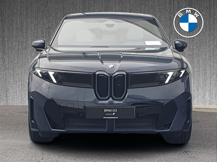 BMW iX3 2026