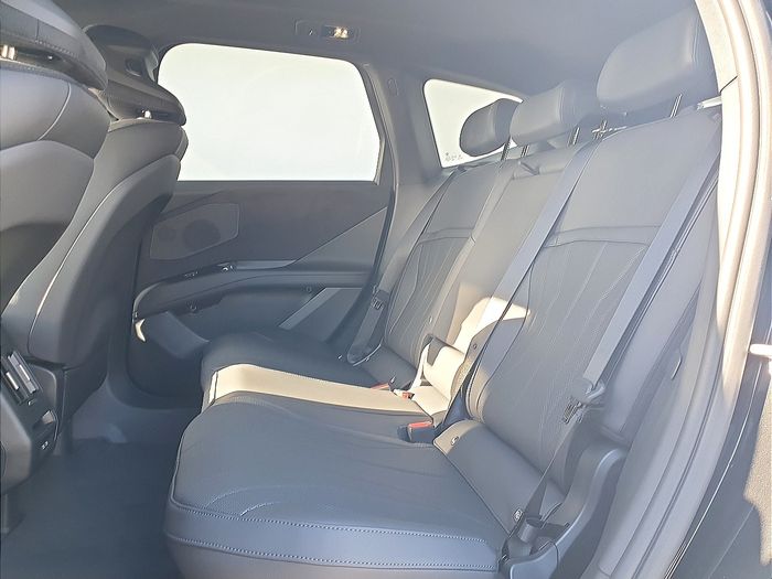 BMW iX3 2026