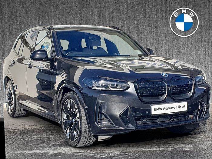 BMW iX3 2023