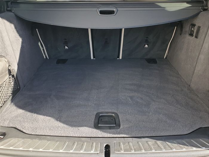BMW iX3 2023