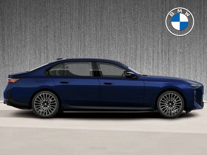 BMW i7 2027