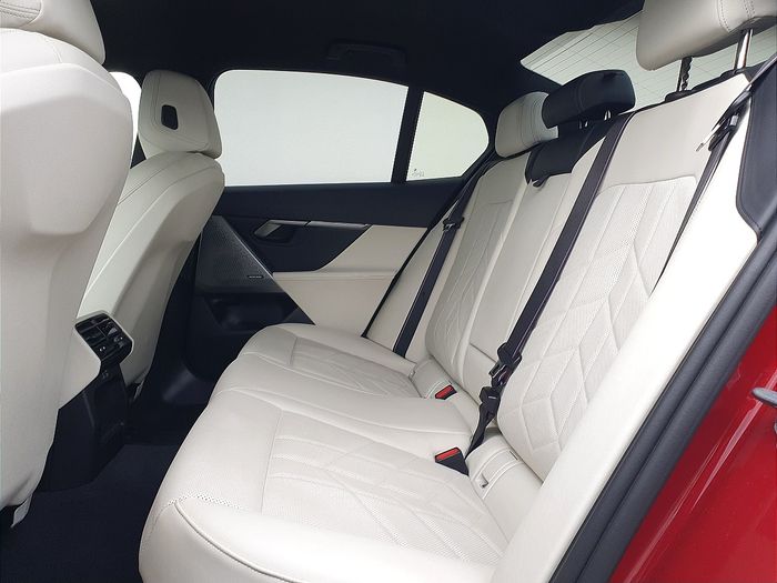 BMW 5 Series 2024