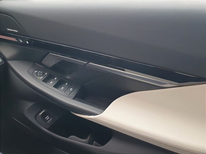BMW 5 Series 2024
