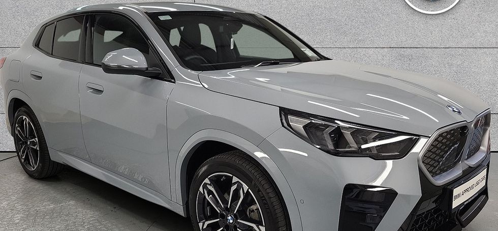 BMW iX2 2026