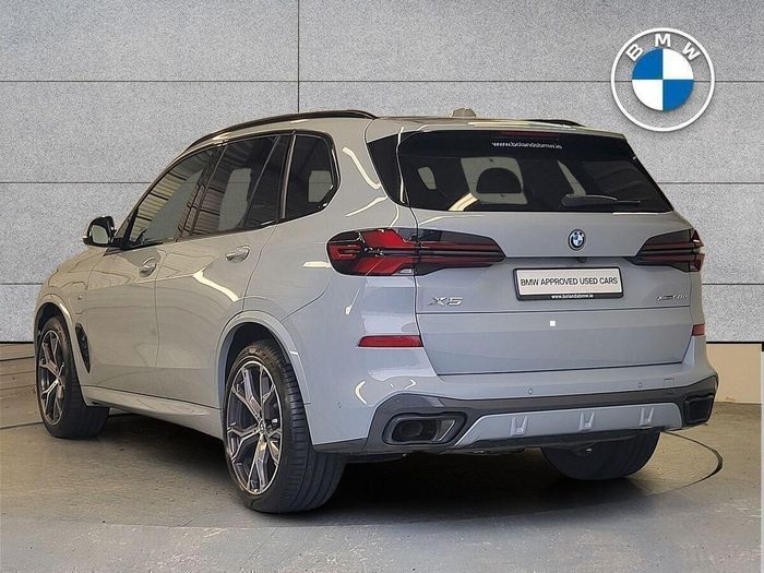 BMW X5 2024