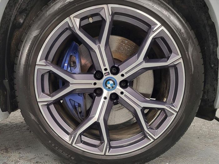 BMW X5 2024