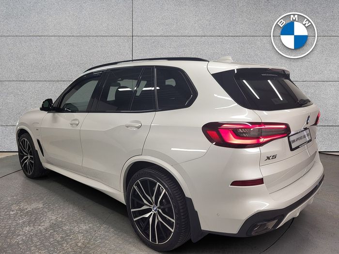 BMW X5 2021