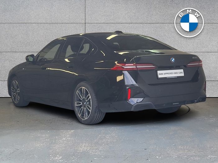 BMW 5 Series 2024