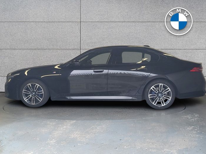 BMW 5 Series 2024