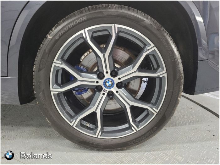 BMW X5 2021