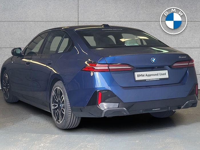BMW 5 Series 2024