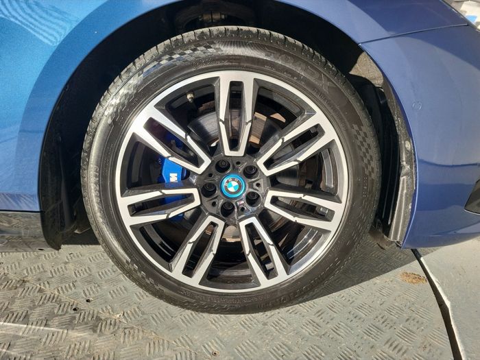 BMW 5 Series 2024