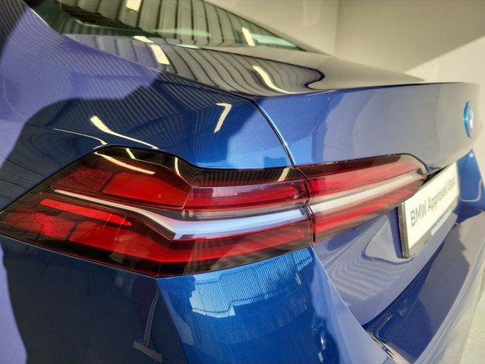 BMW 5 Series 2024