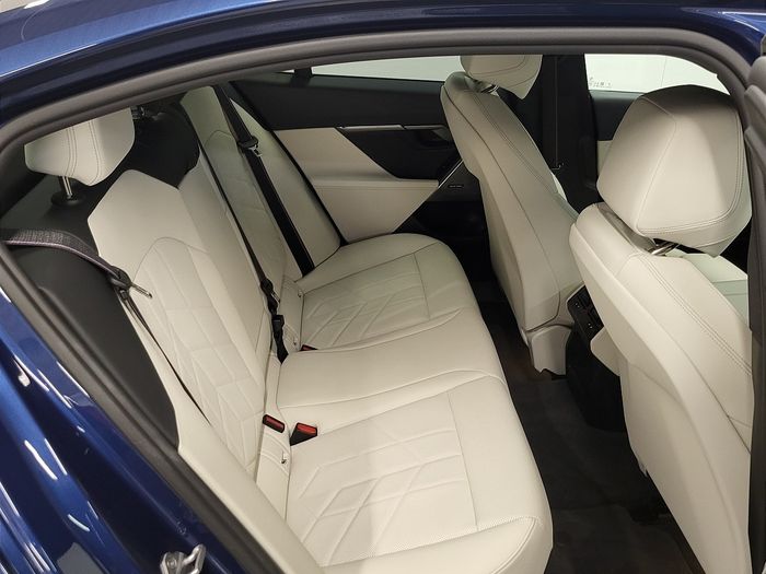 BMW 5 Series 2024