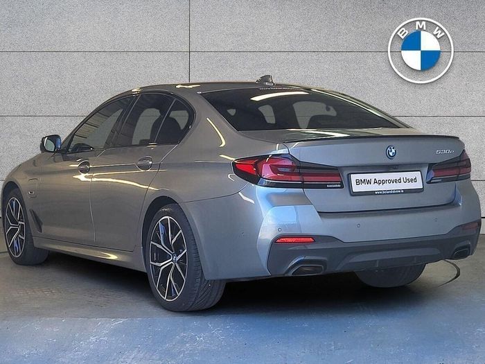 BMW 5 Series 2023