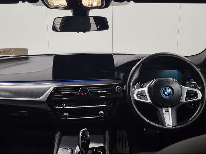BMW 5 Series 2022