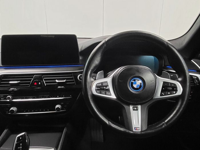 BMW 5 Series 2022