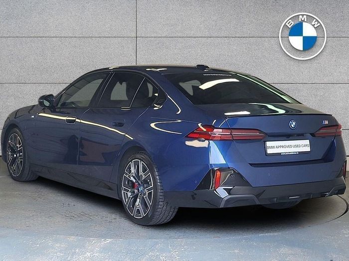 BMW 5 Series 2024