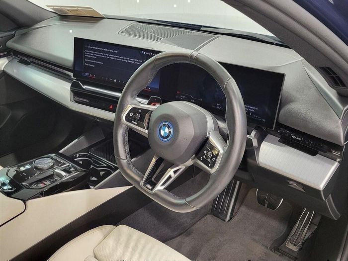 BMW 5 Series 2024