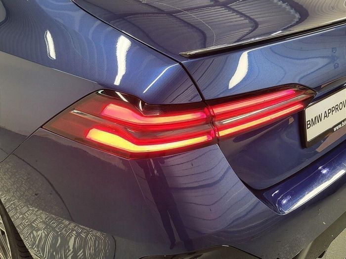 BMW 5 Series 2024
